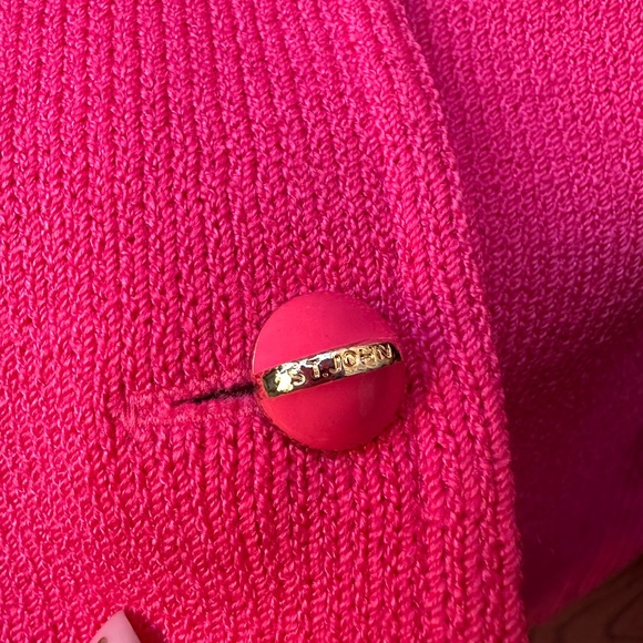 ST JOHN collection bright pink size 10 with buttons say ST JOHN - Picture 3 of 7